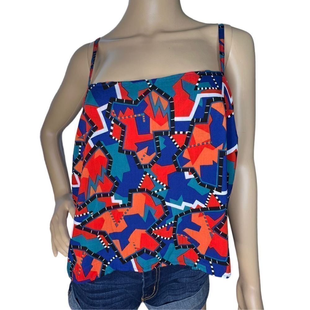 Leith Geometric Patterned Open Back Spaghetti Strap Cropped Blouse
